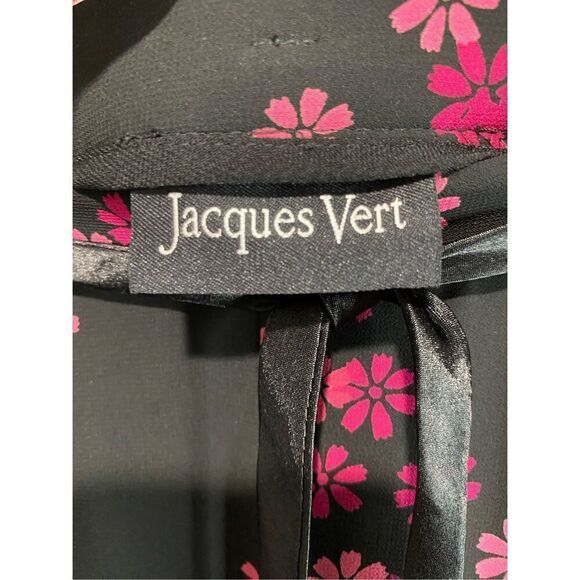 Size 10, Jacques Vert black tulip style skirt with pink flowers. 15” waist.￼ - Picture 2 of 8